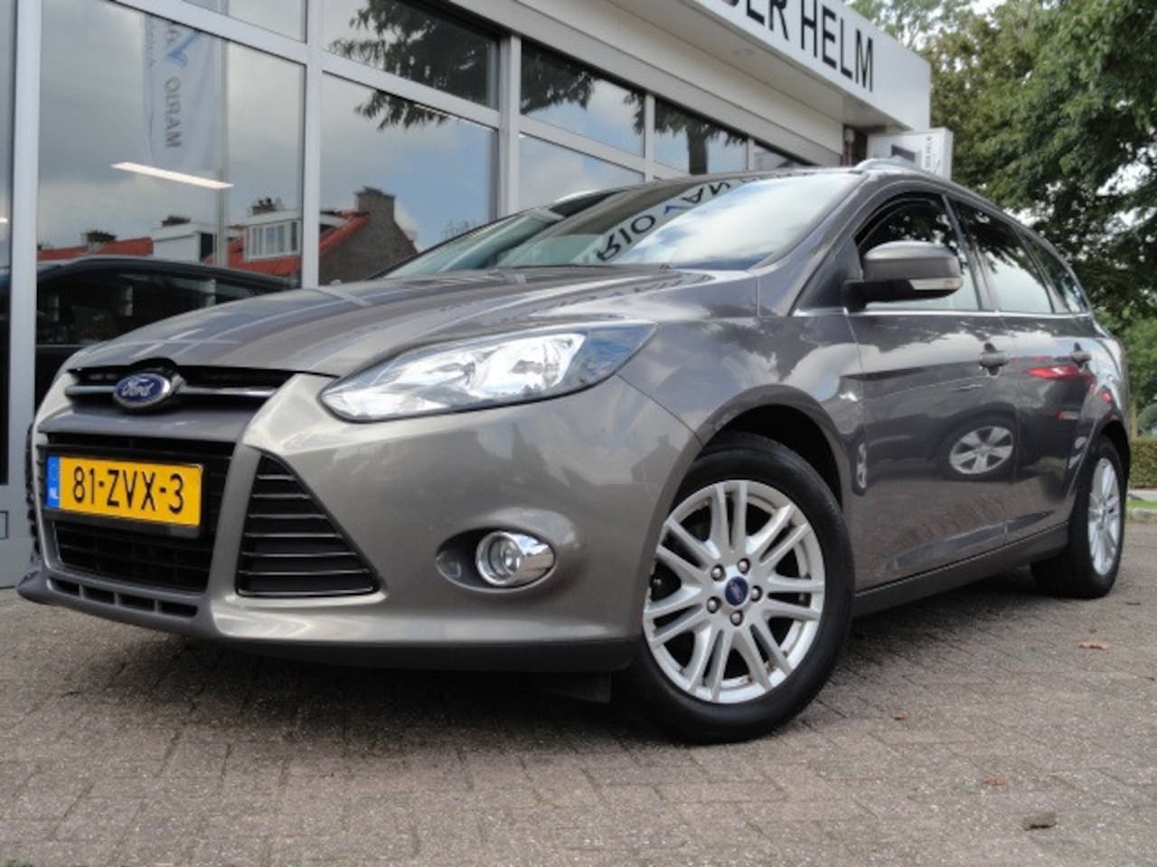 Ford Focus Wagon - 1.0 EcoBoost Titanium Airco - AutoWereld.nl