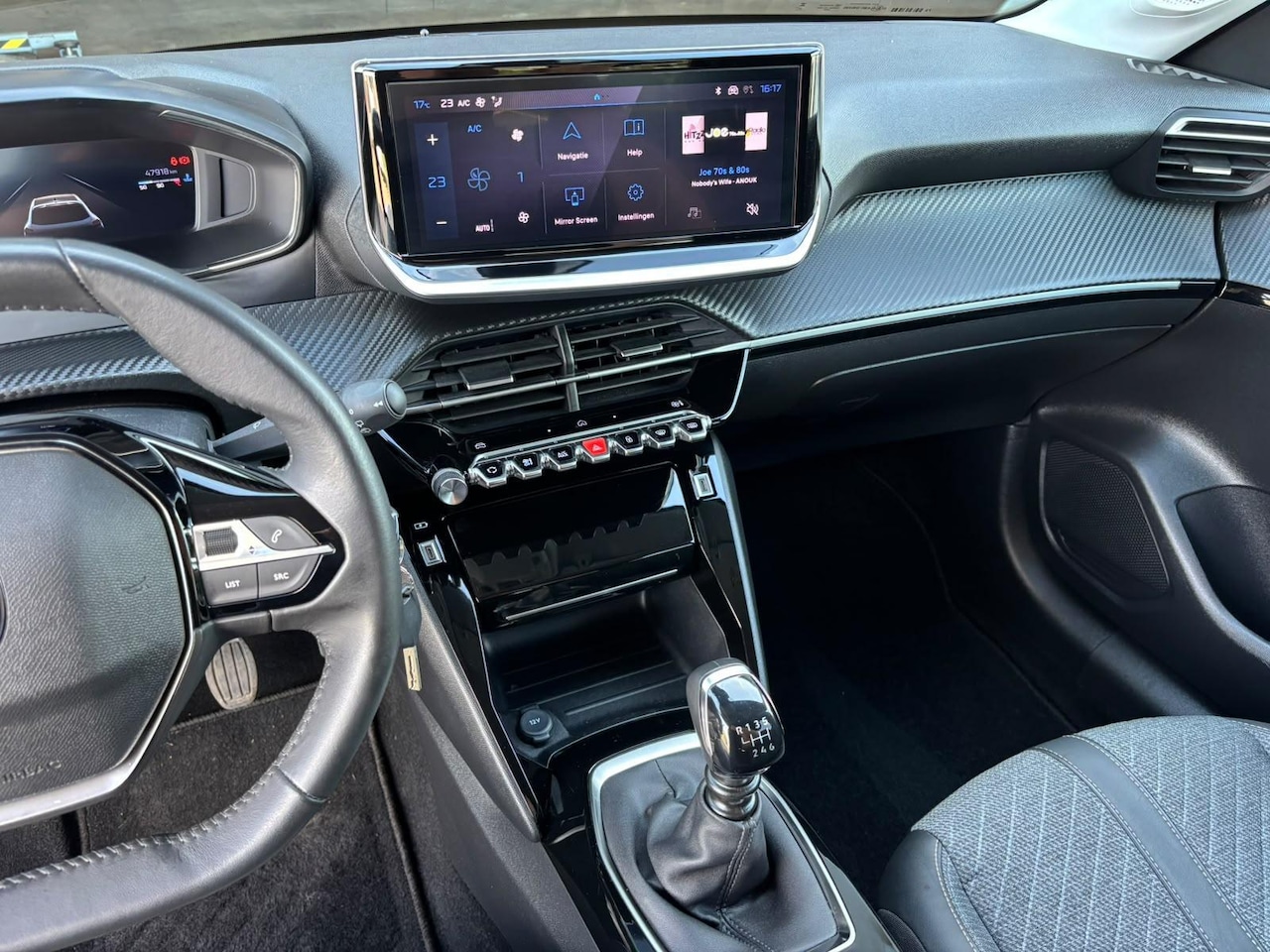 Peugeot 208 - 1.2 100 Allure | CARPLAY | CAMERA | CLIMATE CONTROL | CRUISE CONTROL | DIGI DASHBOARD |