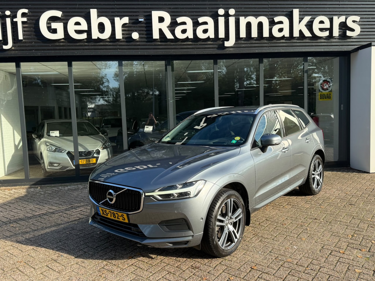 Volvo XC60 - 2.0 D4 191pk Momentum*Navi*AHK*EXPORT/EX.BPM* - AutoWereld.nl