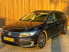 Volkswagen Passat Variant - 1.4 TSI GTE Highline | PANO | LED |