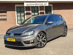 Volkswagen Golf - 1.4 TSI Bns Ed. R-LINE / STOELVERWARMING / NAVI