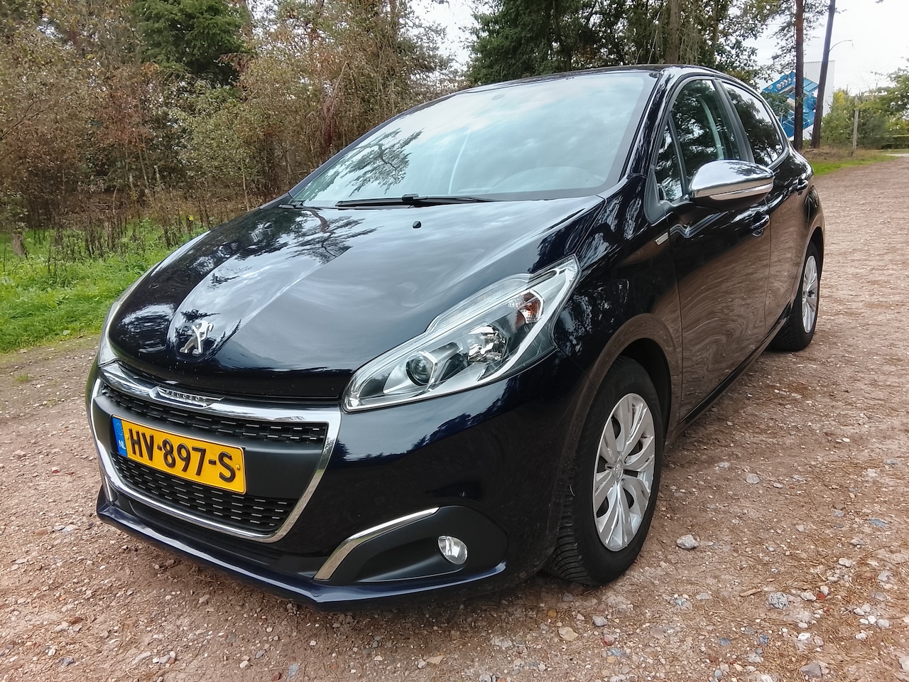Peugeot 208 - 1.2 PureTech Urban Soul Kleur: Mistral Blue - AutoWereld.nl