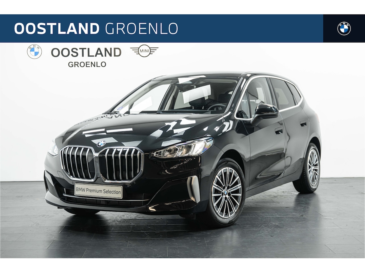 BMW 2-serie Active Tourer - 218i Luxury Line Automaat / Trekhaak / Sportstoelen / Harman Kardon / Achteruitrijcamera - AutoWereld.nl