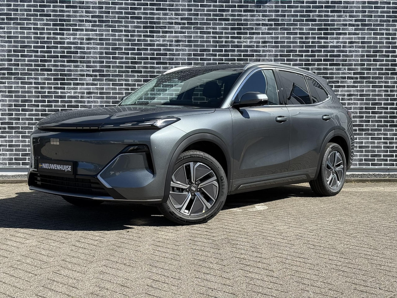 Geely Starray EM-i - 1.5 Pro | 83km Elektrisch bereik | Verw. voorstoelen en stuurwiel | 360 Camera | PDC achte - AutoWereld.nl