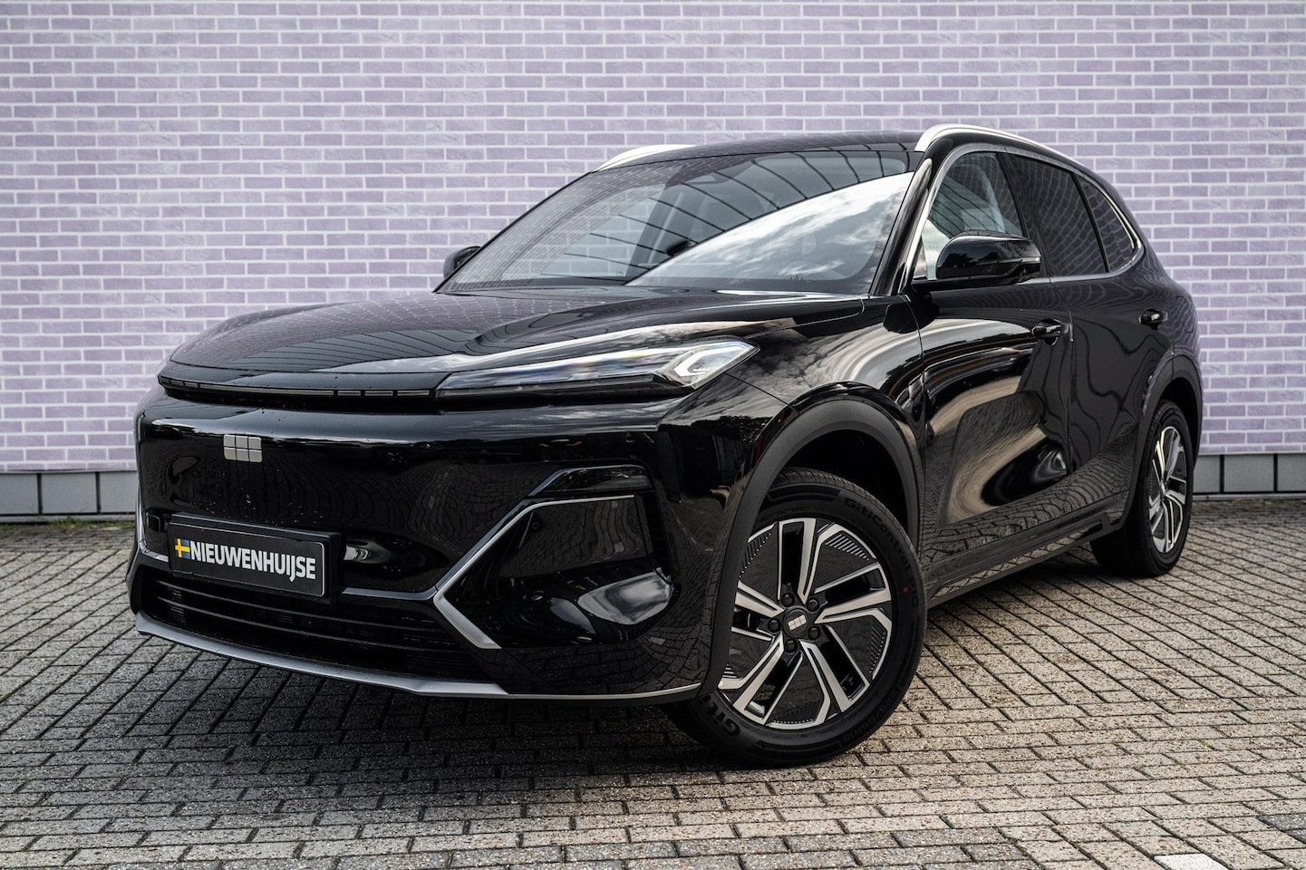 Geely Starray EM-i - 1.5 Pro | 83km Elektrisch bereik | 360 Camera | Stoel- / Stuurverwarming | Parkeersensoren - AutoWereld.nl