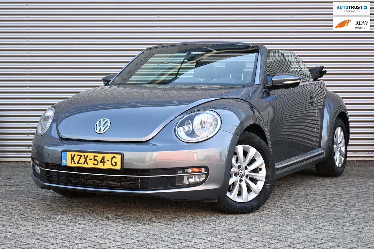 Volkswagen Beetle Cabriolet - 1.2 TSI BlueMotion, Airco, Ecc, Cruise, Lmv. - AutoWereld.nl