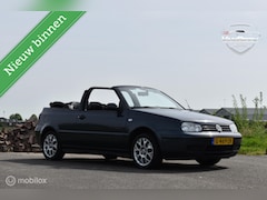 Volkswagen Golf Cabriolet - 2.0 Highline apk