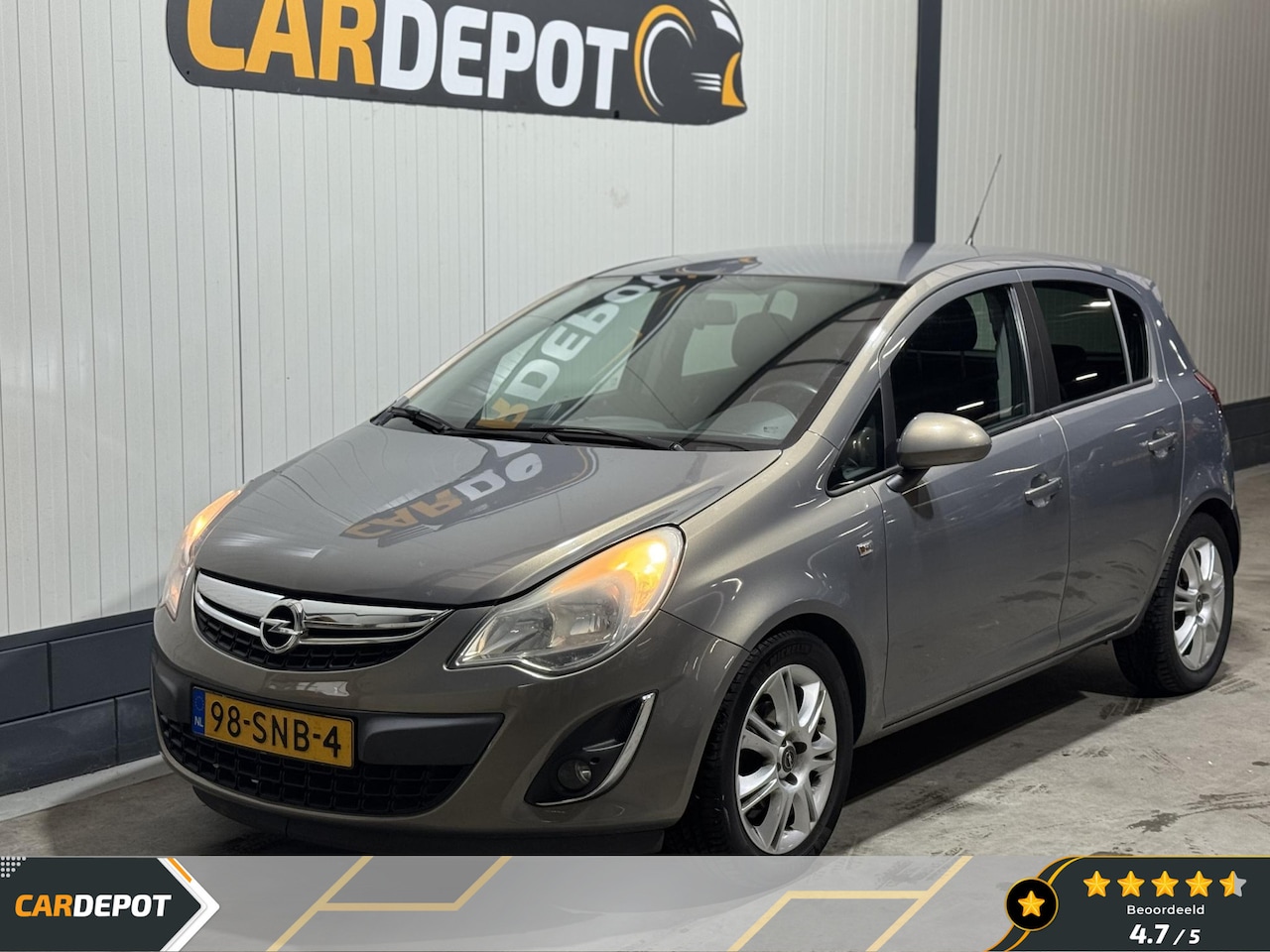 Opel Corsa - 1.4-16V Edition Super Netjes - AutoWereld.nl