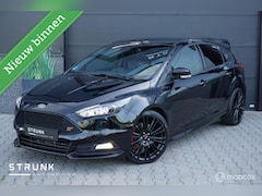 Ford Focus - 2.0 ST-3 250 PK Clima LMV Cruise Mountune Recaro