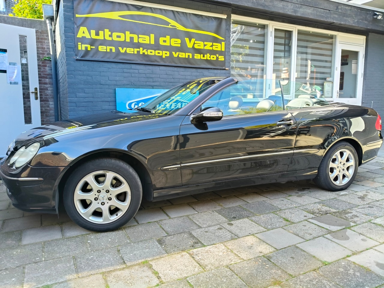 Mercedes-Benz CLK-klasse Cabrio - 200 K. Avantgarde mooi en goed onderhouden - AutoWereld.nl