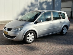 Renault Grand Scénic - 1.6-16V Sélection Business 7p