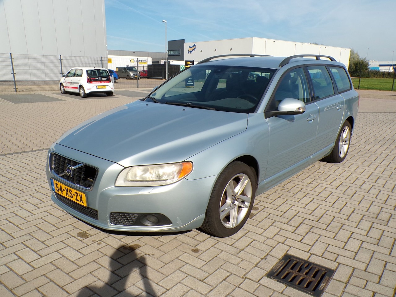 Volvo V70 - 2.4 D5 Momentum Leer-Sensoren-Automaat - AutoWereld.nl
