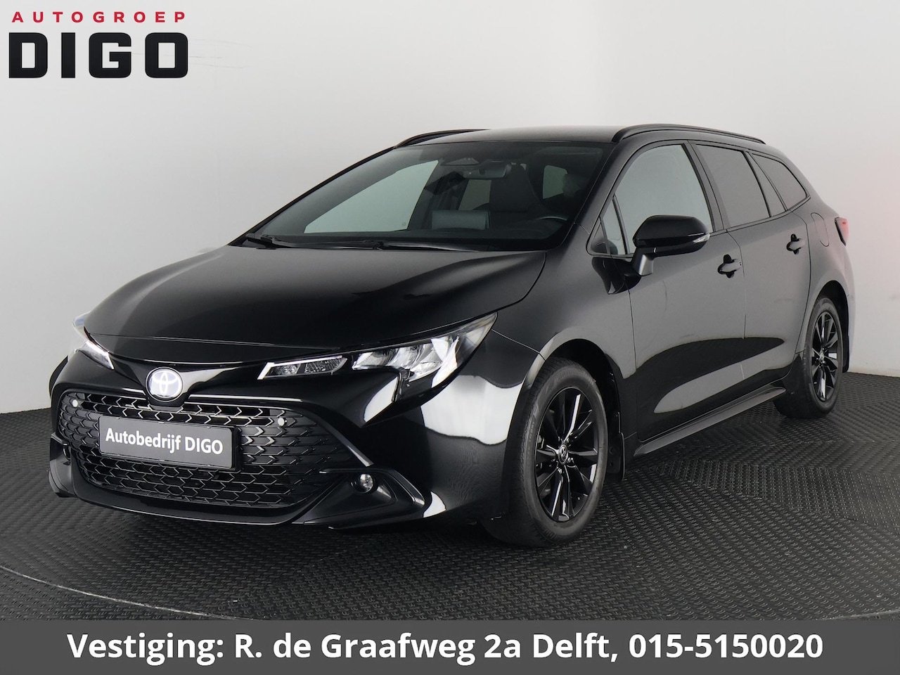 Toyota Corolla Touring Sports - Hybrid 140 Business Luxury | Stoelverwarming | Apple Carplay & AndoidAUTO | Camera | Priva - AutoWereld.nl