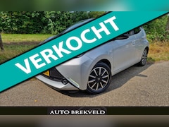 Toyota Aygo - 1.0 VVT-i x-play 69PK | Rijklaar | Camera | Cruise | Elektrisch pakket | Airco | LMV | NAP