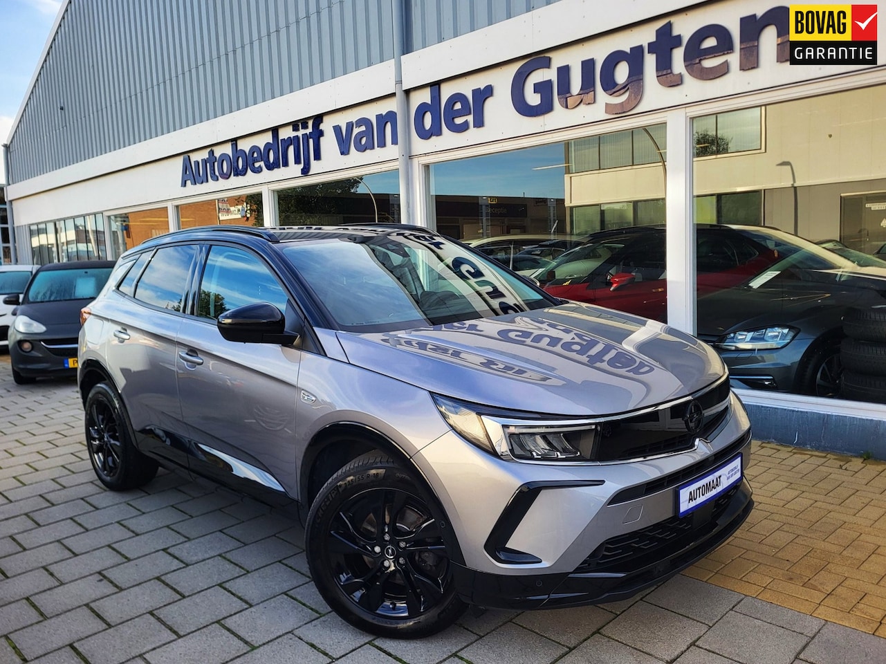 Opel Grandland - 1.2 Turbo Level 4 / Carplay & Android / Camera / Stoel -en Stuurverwarming / - AutoWereld.nl