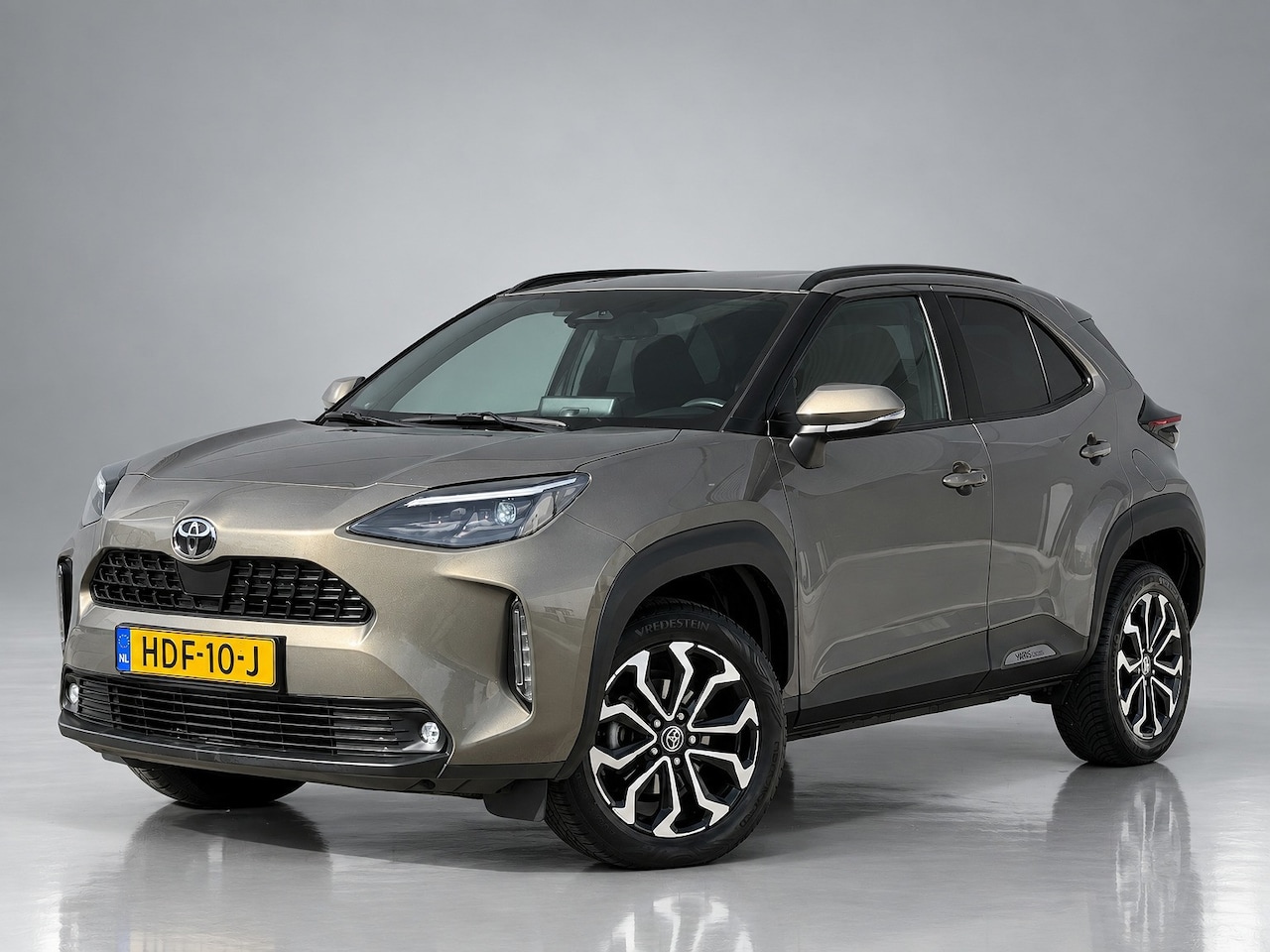 Toyota Yaris Cross - 1.5 Hybrid 115 First Edition|FACELIFT|Carplay|All-season|Adaptive-cruise|Keyless|BTW - AutoWereld.nl
