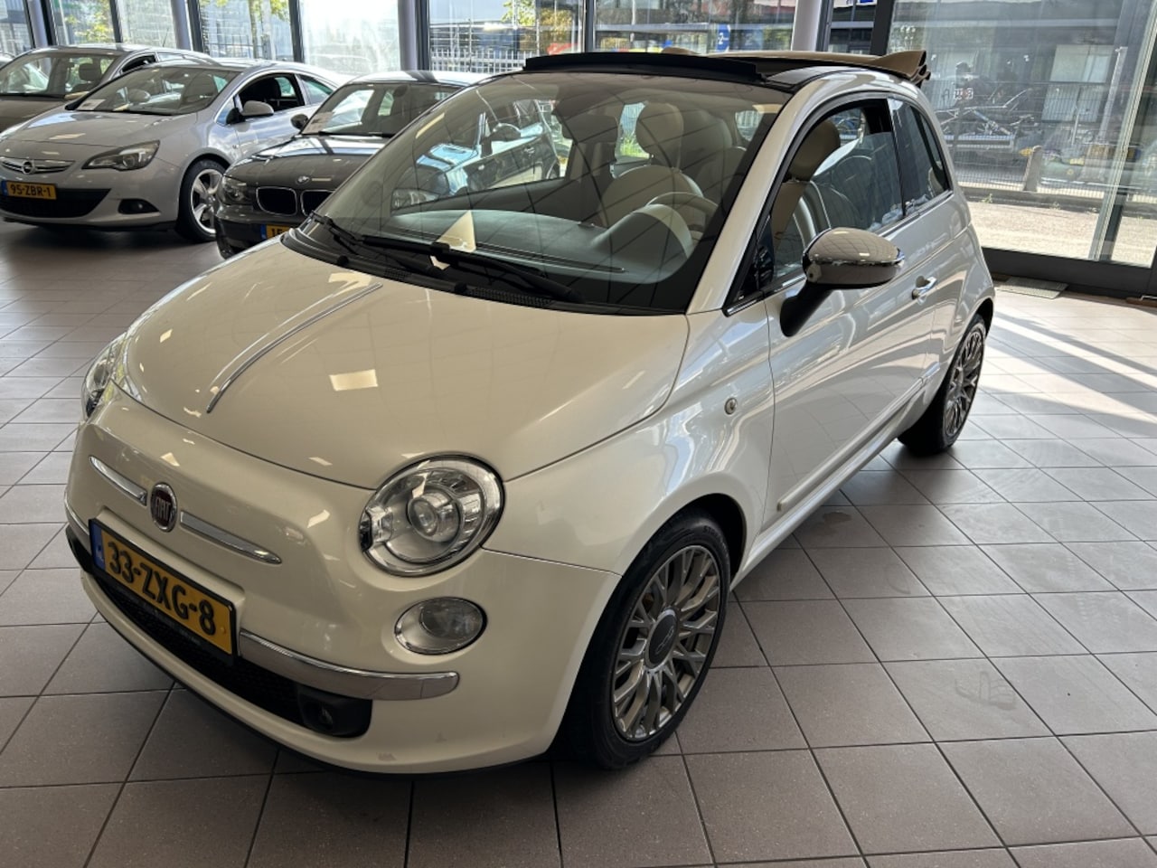 Fiat 500 C - 0.9 TwinAir Lounge CABRIO AUTOMAAT 135 DKM BJ 2013 !!! - AutoWereld.nl