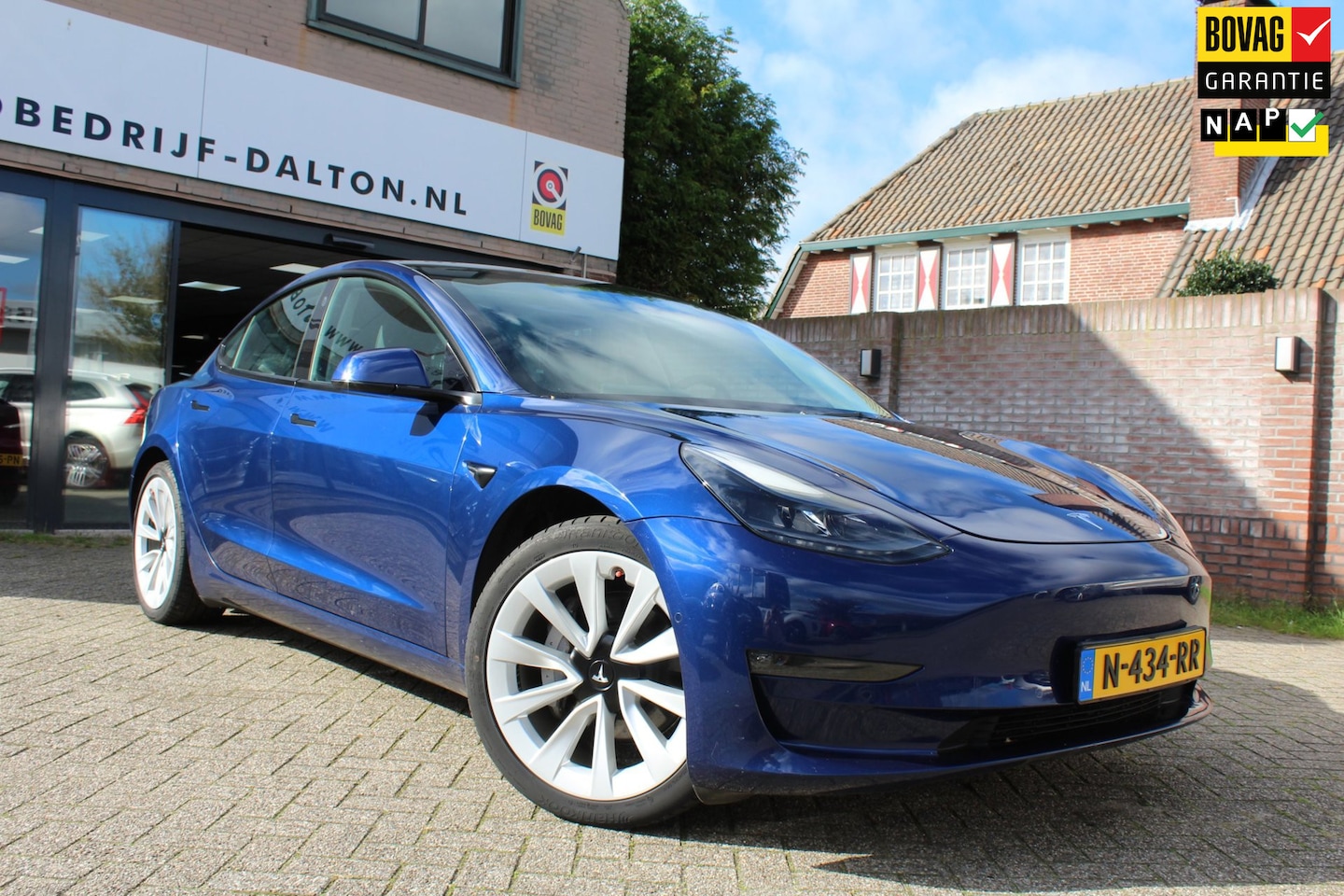Tesla Model 3 - Long Range AWD 75 kWh SOH 91,3% TREKHAAK / 19"LMV / WARMTEPOMP / BTW - AutoWereld.nl