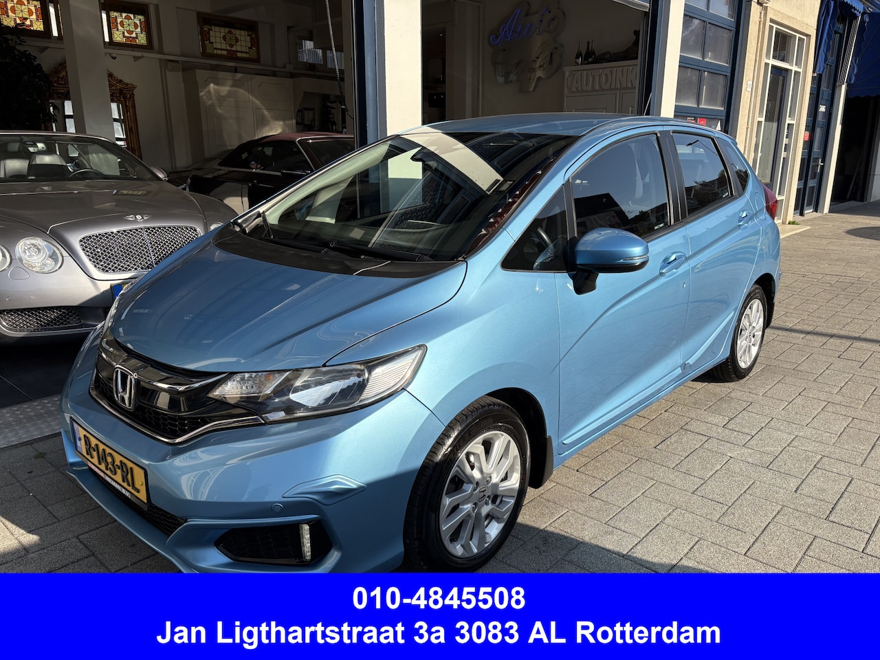 Honda Jazz - 1.3 i-VTEC Comfort NIEUWSTAAT/DEALER ONDERHOUDEN - AutoWereld.nl