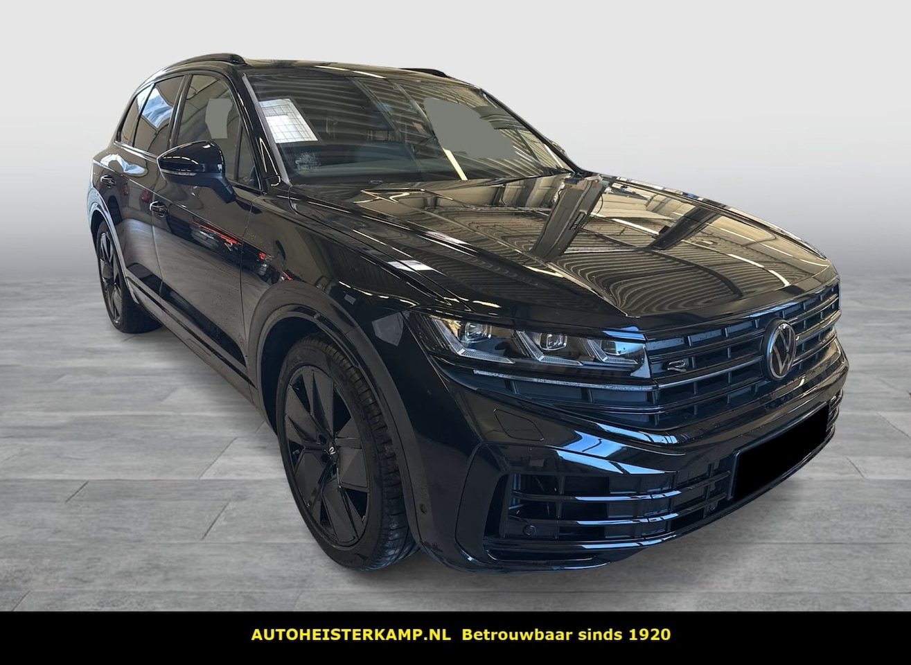 Volkswagen Touareg - 3.0 TSi eHybrid 4MOTION R 21 Inch Panoramadak Dynaudio Stuurverwarming - AutoWereld.nl