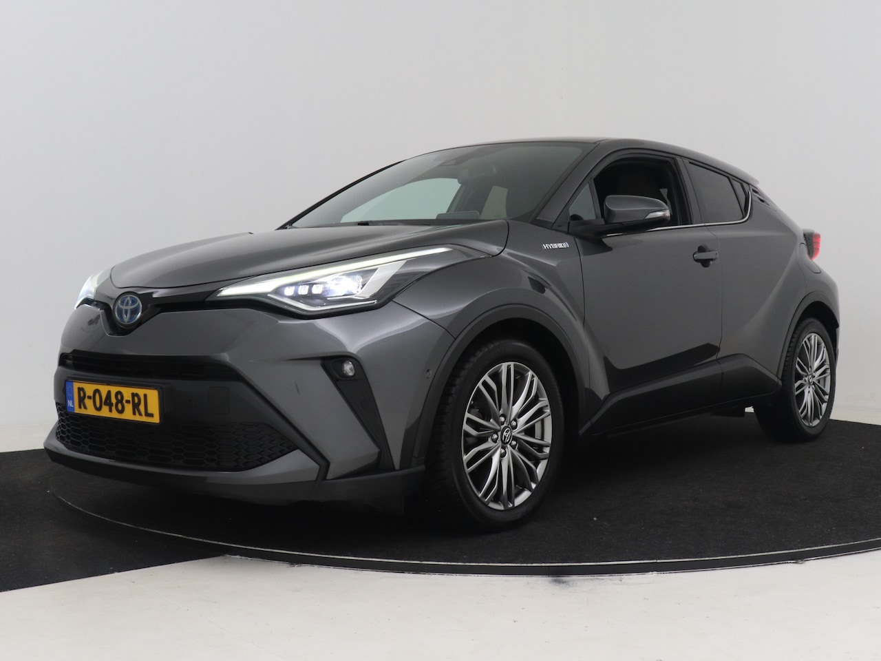 Toyota C-HR - 1.8 Hybrid Executive 1.8 Hybrid Executive - AutoWereld.nl