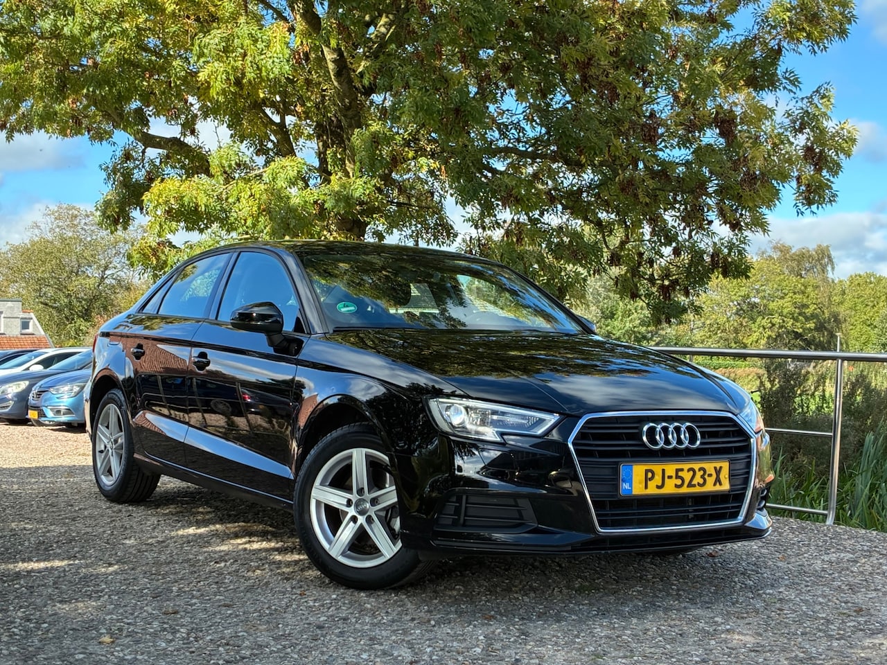 Audi A3 Limousine - 1.5 TFSI CoD | Half leder + Cruise + Airco + Navi nu € 11.975,-!!! - AutoWereld.nl