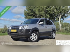 Hyundai Tucson - 2.0i 4WD Style airco lage kilometerstand