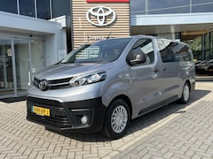 Toyota ProAce Electric Verso - LONG EXTRA RANGE DYNAMIC 75KWH 8-PERSOONS ROLSTOELAUTO VERLAAGD-INBOUW-OPRIJPLAAT 2x SCHUI