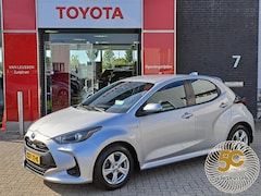 Toyota Yaris - 1.5 Hybrid Active AFNEEMBARE TREKHAAK CAMERA APPLE ANDROID ADAPTIVE CRUISE CLIMA