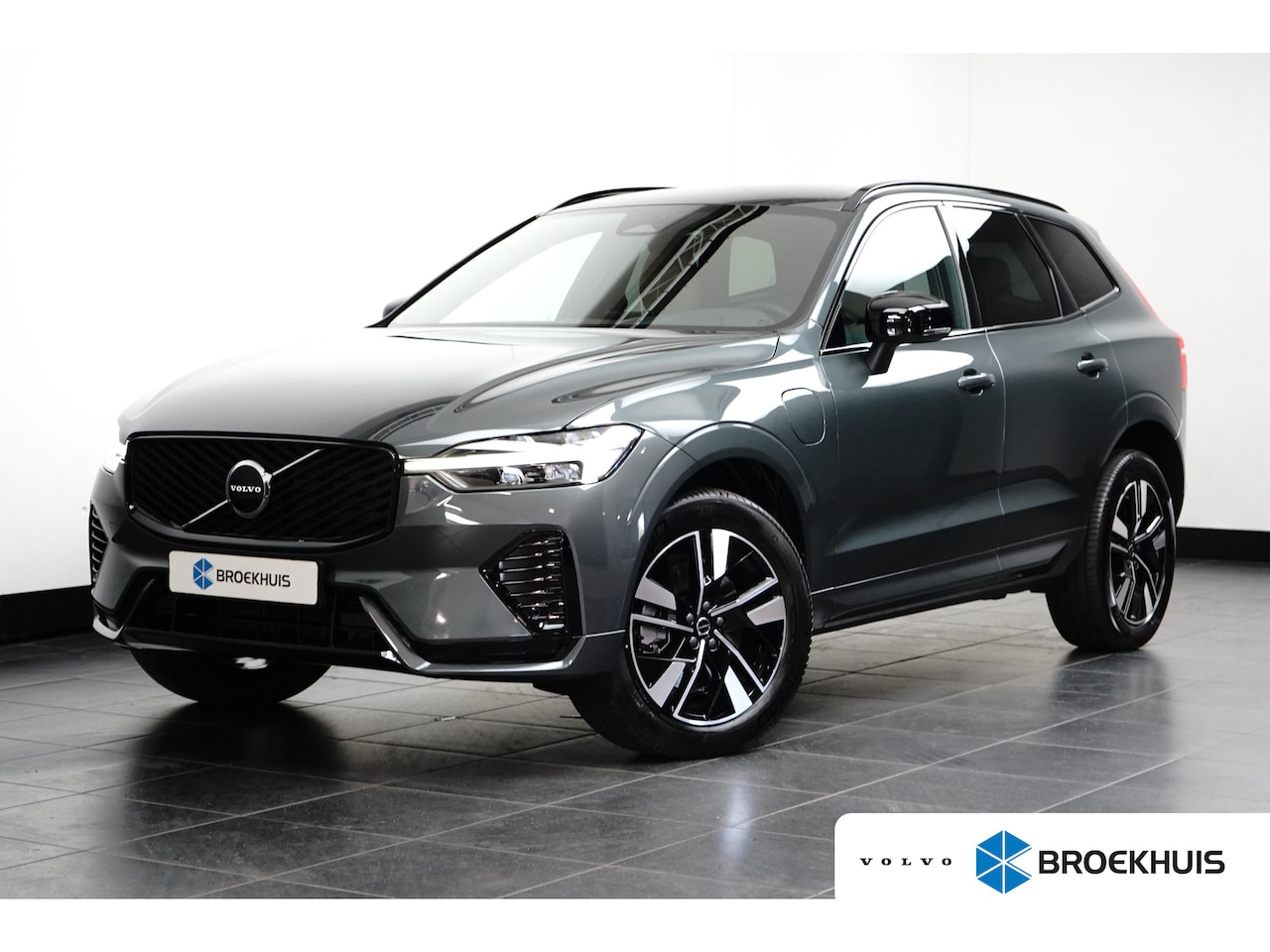 Volvo XC60 - T6 Plus Dark | Harman/Kardon | Memory | Pilot Assist | Stuur/stoelverwarming - AutoWereld.nl