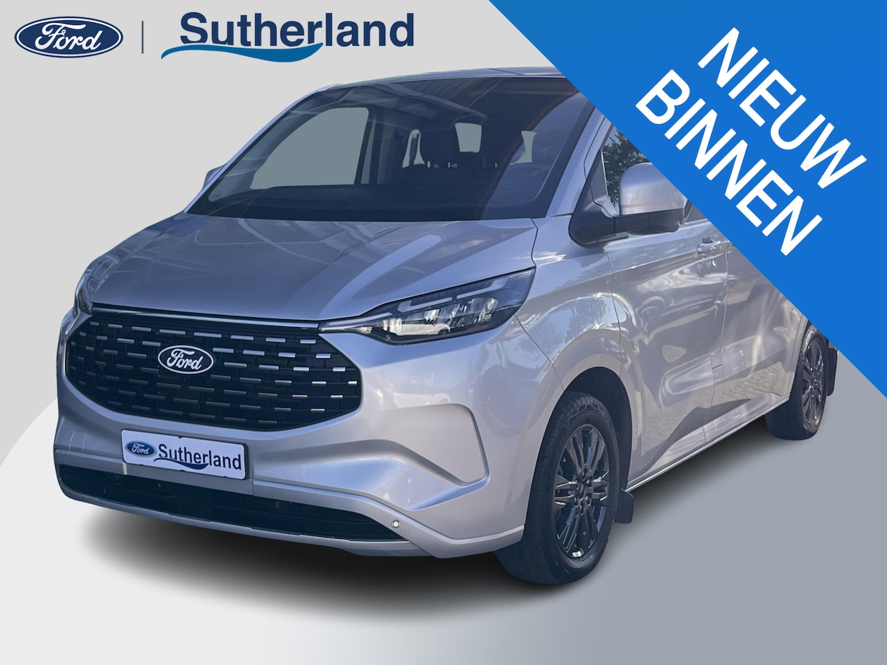 Ford Transit Custom Tourneo - 340 2.5 PHEV L1H1 Titanium 9 persoons Combi | 14.000 KM! - AutoWereld.nl