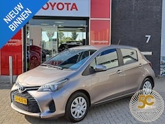 Toyota Yaris - 1.3 VVT-i Aspiration CRUISE AIRCO TREKHAAK NAVI