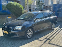 Toyota Avensis Wagon - 2.0 VVTi Luna Business