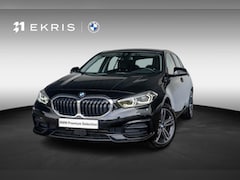 BMW 1-serie - 5-deurs 118i Sport Line / Sportstoelen voor / PDC voor/achter / Sportstuur
