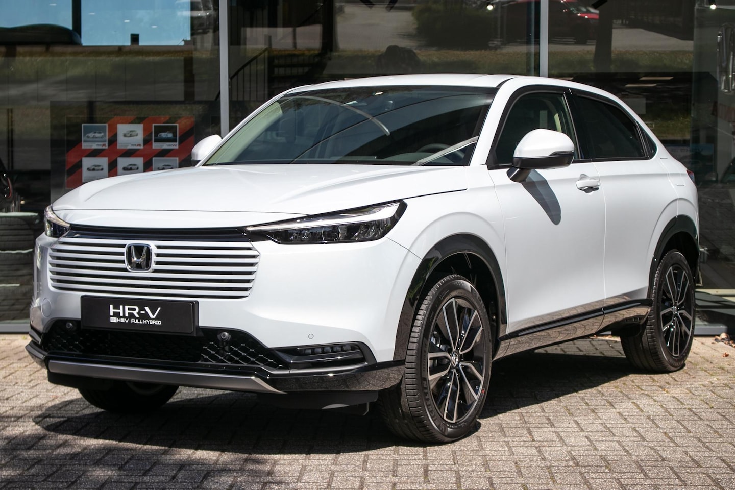 Honda HR-V - 1.5 e:HEV Advance - Cons.prijs rijklr | Honda Sensing | Appl cp/Android auto - AutoWereld.nl