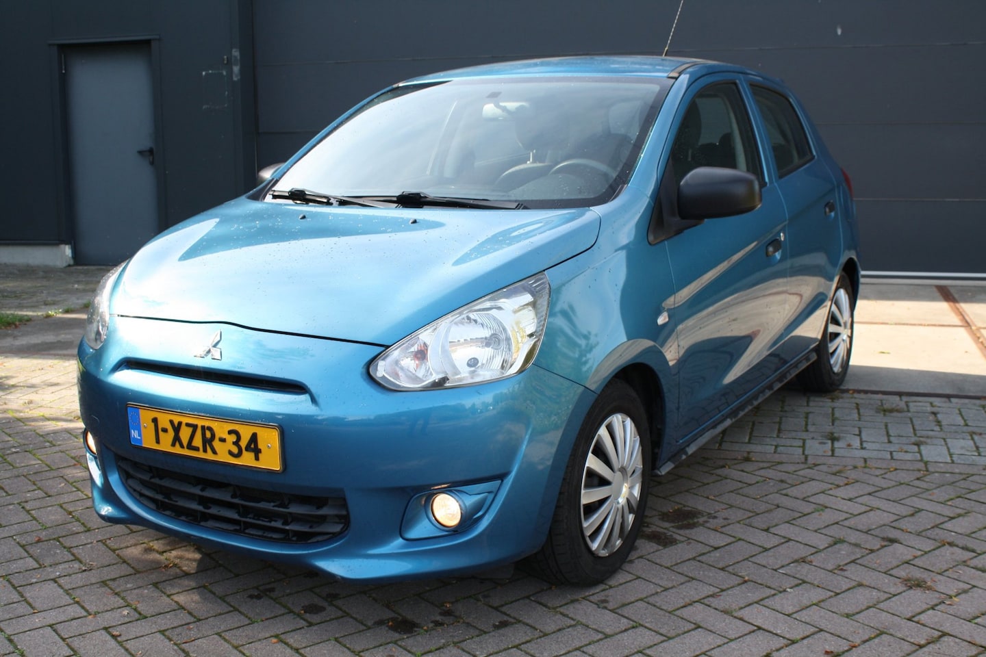 Mitsubishi Space Star - 1.0 Inform 1.0 Inform - AutoWereld.nl