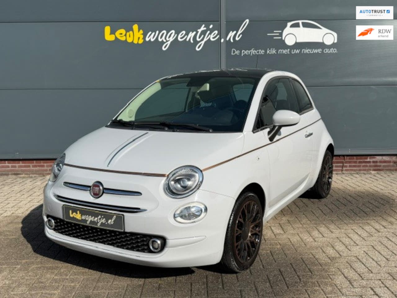 Fiat 500 - 1.2 Collezione *carplay *cruise *climate *16 inch - AutoWereld.nl