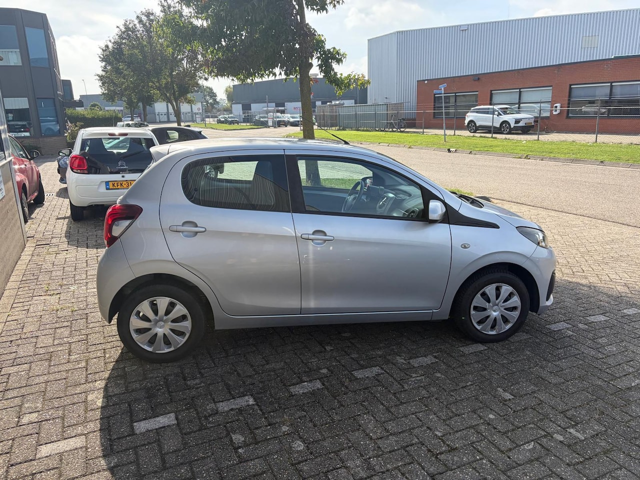 Peugeot 108 - 1.0 e-VTi Active 1.0 e-VTi Active - AutoWereld.nl