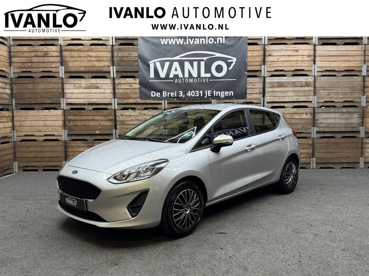 Ford Fiesta - 1.0 EcoBoost Titanium Navigatie, Cruise control, 4 seizoenen banden - AutoWereld.nl
