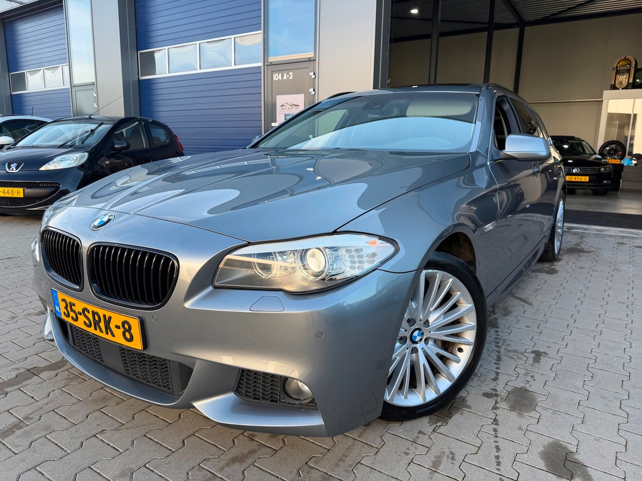 BMW 5-serie Touring - 528i High Executive|M Sport pakket|Panoramadak|leder - AutoWereld.nl
