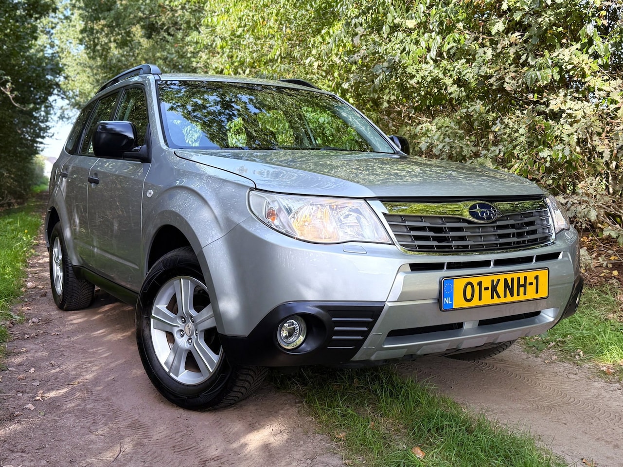 Subaru Forester - 2.0 X Comfort AWD - Cruise Control - Trekhaak (1.500 kg) - Stoelverwarming - PDC - Climate - AutoWereld.nl