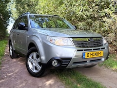 Subaru Forester - 2.0 X Comfort AWD - Cruise Control - Trekhaak (1.500 kg) - Stoelverwarming - PDC - Climate