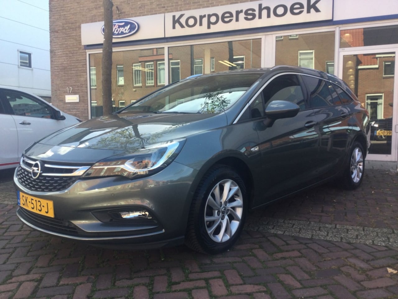 Opel Astra Sports Tourer - 1.4 Innovation 1.4 150 pk Innovation - AutoWereld.nl
