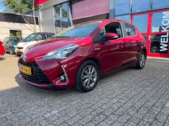 Toyota Yaris - 1.5 Hybrid Executive zeer mooie auto