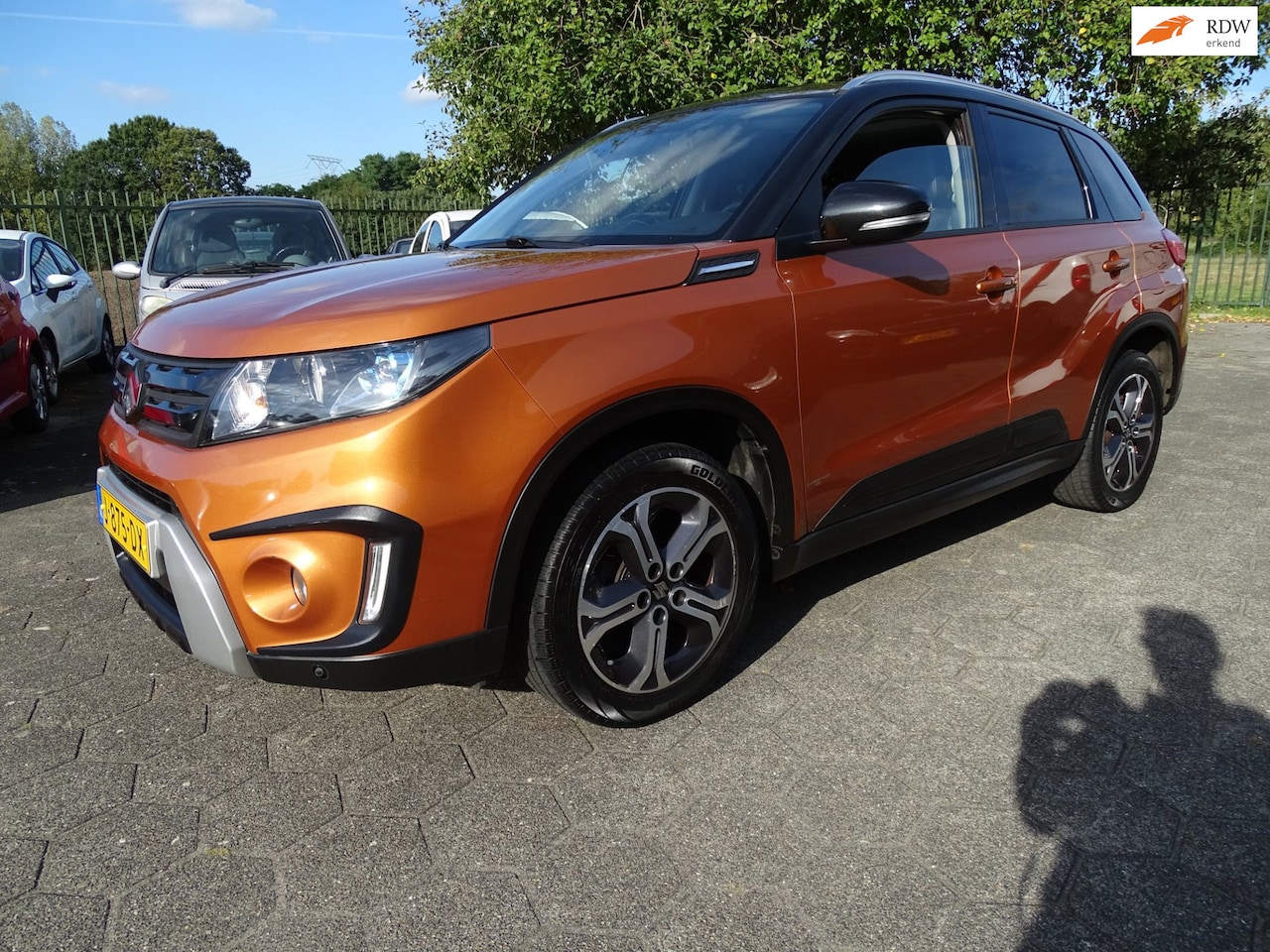 Suzuki Vitara - 1.6 High Executive 1.6 High Executive - AutoWereld.nl