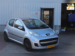 Peugeot 107 - 1.0-12V XS Airco