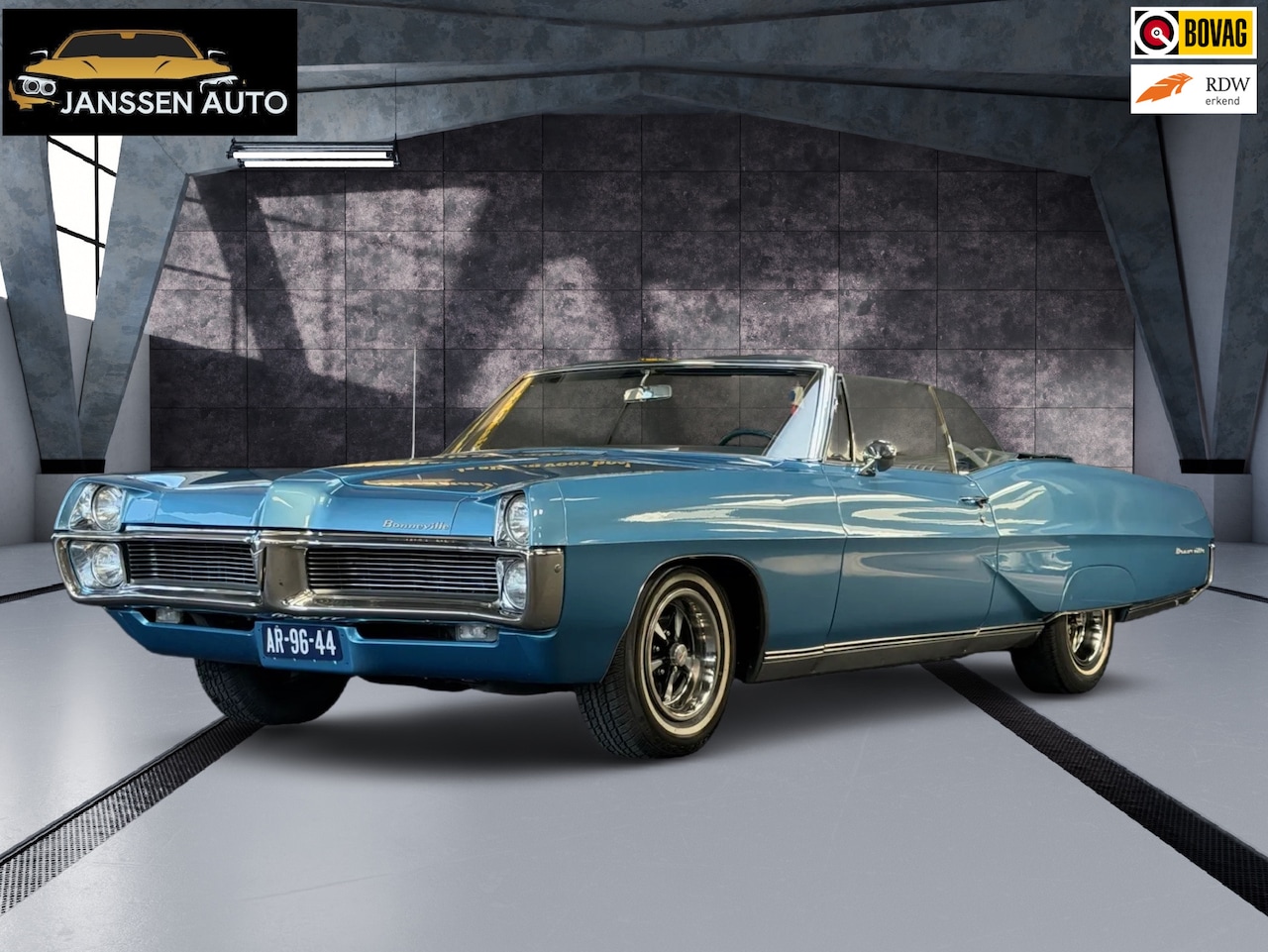 Pontiac Bonneville - CONVERTIBLE | Zeer mooi | Elektr. kap | Leder | Zeldzame auto | V8 - AutoWereld.nl