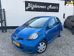 Toyota Aygo - 1.0-12V Comfort Automaat | 1e Eigenaar | 5Drs | Dealer Onderhouden | A.S. Banden