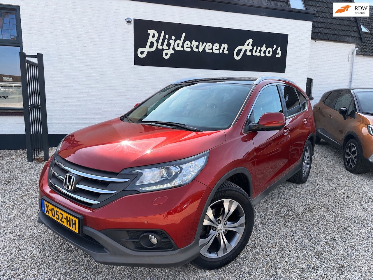 Honda CR-V - 2.0 AWD Executive Automaat | Camera | Navi | PanoDak | Trekhaak - AutoWereld.nl