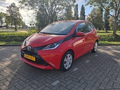 Toyota Aygo - 1.0 VVT-i x-now
